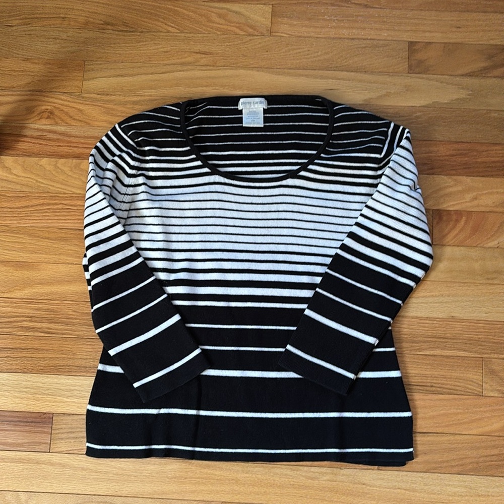Pierre Cardin Scooped Neck Striped lightweight sweater Black White Sz PM Cotton